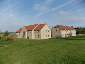 Canons Court Mews, Wotton-Under-Edge